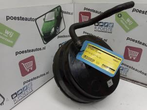 Gebruikte Rembol Kia Sorento I (JC) 3.5 V6 24V Prijs € 100,00 Margeregeling aangeboden door Autodemontagebedrijf R. Poeste B.V.