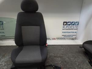 Gebruikte Voorstoel rechts Opel Meriva 1.6 16V Prijs € 85,00 Margeregeling aangeboden door Autodemontagebedrijf R. Poeste B.V.