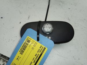 Gebruikte Spiegel Schakelaar BMW Mini One/Cooper (R50) 1.6 16V One Prijs € 20,00 Margeregeling aangeboden door Autodemontagebedrijf R. Poeste B.V.