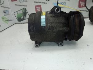 Gebruikte Pomp Airco Renault Scénic I (JA) 2.0 16V RX4 Prijs € 42,00 Margeregeling aangeboden door Autodemontagebedrijf R. Poeste B.V.