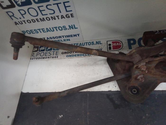 Subframe van een Hyundai Santa Fe I 2.4 16V 4x4 2003