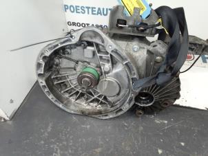 Gebruikte Versnellingsbak Mercedes A (W168) 1.4 A-140 Prijs € 200,00 Margeregeling aangeboden door Autodemontagebedrijf R. Poeste B.V.