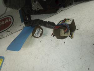 Gebruikte Licht + Raw Schakelaar Ssang Yong Musso 2.9D Prijs € 75,00 Margeregeling aangeboden door Autodemontagebedrijf R. Poeste B.V.