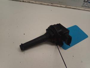 Gebruikte Pen Bobine Volvo S80 (TR/TS) 2.9 SE 24V Prijs € 15,00 Margeregeling aangeboden door Autodemontagebedrijf R. Poeste B.V.