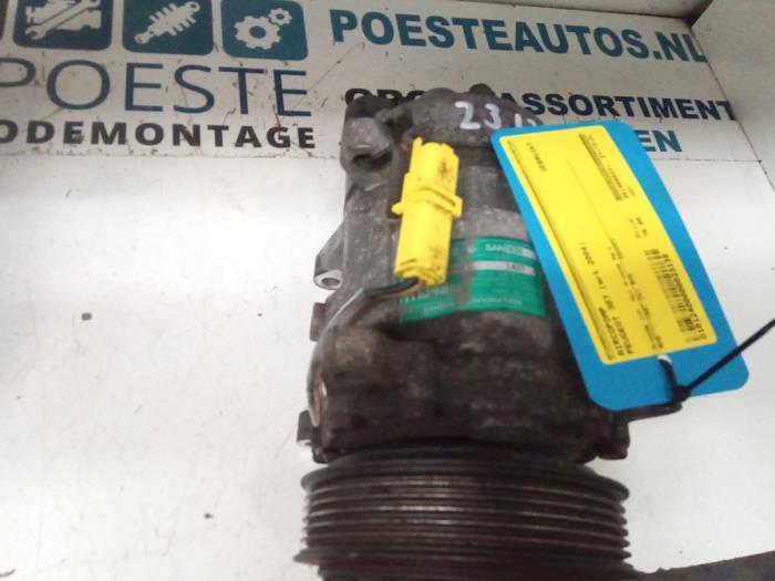 Gebruikte Aircopomp Peugeot 307 Break (3E) 2.0 HDi 110 FAP Prijs € 42,00 Margeregeling aangeboden door Autodemontagebedrijf R. Poeste B.V.