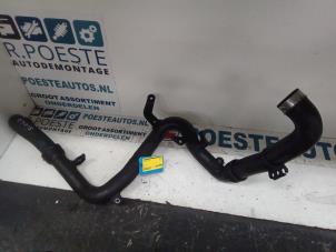 Gebruikte Turboslang Volkswagen Golf V (1K1) 1.9 TDI Prijs € 50,00 Margeregeling aangeboden door Autodemontagebedrijf R. Poeste B.V.