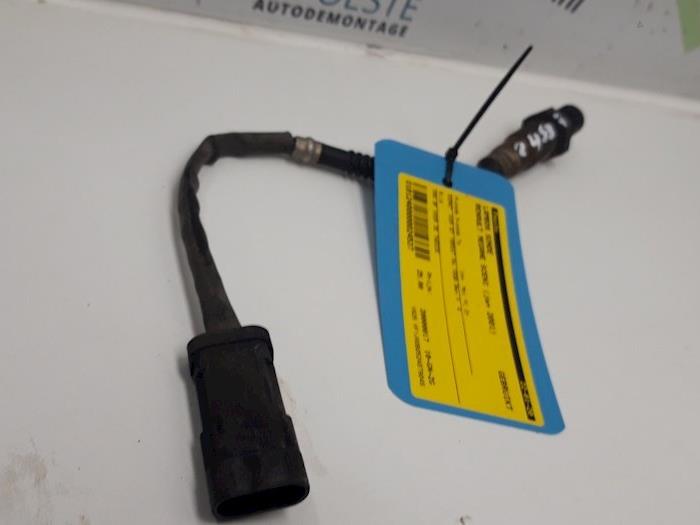Gebruikte Lambda Sonde Renault Scénic I (JA) 1.6 16V Prijs € 20,00 Margeregeling aangeboden door Autodemontagebedrijf R. Poeste B.V.
