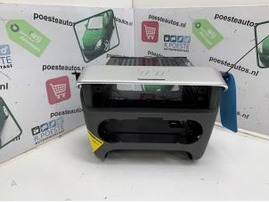 Gebruikte Dashboard deel Audi TT (8N3) 1.8 20V Turbo Prijs € 30,00 Margeregeling aangeboden door Autodemontagebedrijf R. Poeste B.V.