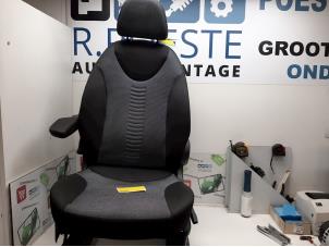 Gebruikte Voorstoel links Fiat Idea (350AX) 1.4 16V Prijs € 85,00 Margeregeling aangeboden door Autodemontagebedrijf R. Poeste B.V.