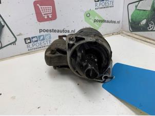 Gebruikte Startmotor Hyundai Accent II/Excel II/Pony 1.3i 12V Prijs € 20,00 Margeregeling aangeboden door Autodemontagebedrijf R. Poeste B.V.