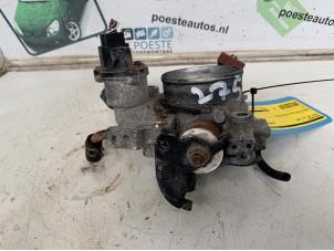 Gebruikte Gasklephuis Volvo V40 (VW) 1.8i 16V Prijs € 20,00 Margeregeling aangeboden door Autodemontagebedrijf R. Poeste B.V.