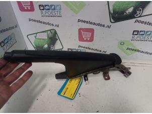Gebruikte Handremhendel Ford Ka II 1.2 Prijs € 20,00 Margeregeling aangeboden door Autodemontagebedrijf R. Poeste B.V.