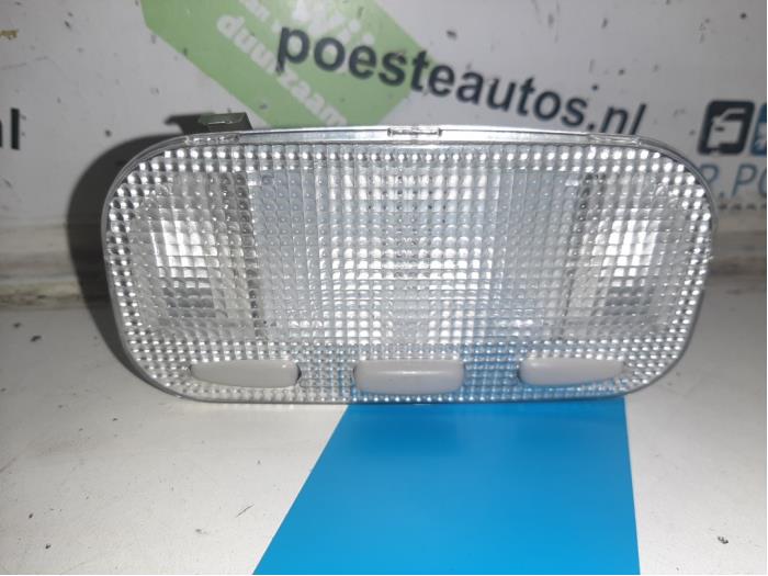 Binnenverlichting voor van een Citroën C3 Pluriel (HB) 1.6 16V 2003