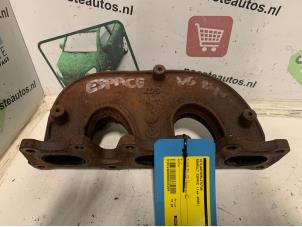 Gebruikte Uitlaatspruitstuk Renault Espace (JE) 3.0i V6 24V Kat. Prijs € 75,00 Margeregeling aangeboden door Autodemontagebedrijf R. Poeste B.V.