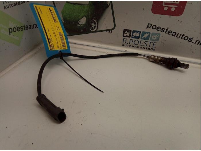 Gebruikte Lambda Sonde Renault Clio II (BB/CB) 1.2 Prijs € 20,00 Margeregeling aangeboden door Autodemontagebedrijf R. Poeste B.V.