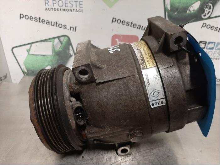 Gebruikte Aircopomp Renault Scénic I (JA) 2.0 16V RX4 Prijs € 42,00 Margeregeling aangeboden door Autodemontagebedrijf R. Poeste B.V.