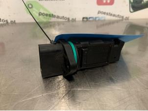 Gebruikte Luchtmassameter BMW 3 serie Touring (E46/3) 316i 16V Prijs € 30,00 Margeregeling aangeboden door Autodemontagebedrijf R. Poeste B.V.