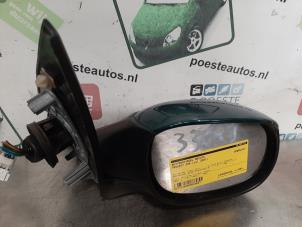 Gebruikte Buitenspiegel rechts Peugeot 206 (2A/C/H/J/S) 1.6 16V Prijs € 15,00 Margeregeling aangeboden door Autodemontagebedrijf R. Poeste B.V.