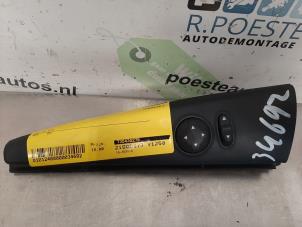 Gebruikte Schakelaar Spiegel Ford Ka II 1.2 Prijs € 15,00 Margeregeling aangeboden door Autodemontagebedrijf R. Poeste B.V.