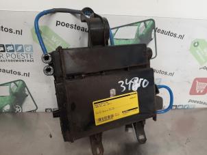 Gebruikte Koolstoffilter Ford Ka II 1.2 Prijs € 30,00 Margeregeling aangeboden door Autodemontagebedrijf R. Poeste B.V.