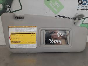 Gebruikte Zonneklep Daihatsu Cuore (L251/271/276) 1.0 12V DVVT Prijs € 20,00 Margeregeling aangeboden door Autodemontagebedrijf R. Poeste B.V.