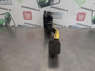Gebruikte Gaspedaal Fiat Punto Prijs € 20,00 Margeregeling aangeboden door Autodemontagebedrijf R. Poeste B.V.