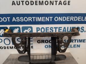 Gebruikte Voorfront Smart Cabrio 0.6 Turbo i.c. Prijs € 30,00 Margeregeling aangeboden door Autodemontagebedrijf R. Poeste B.V.