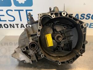 Gebruikte Versnellingsbak Alfa Romeo 159 Sportwagon (939BX) 1.9 JTDm Prijs € 350,00 Margeregeling aangeboden door Autodemontagebedrijf R. Poeste B.V.
