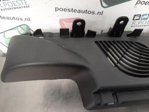 Gebruikte Steun Hoedenplank BMW 1 serie (F20) 116d 1.5 12V TwinPower Prijs € 25,00 Margeregeling aangeboden door Autodemontagebedrijf R. Poeste B.V.