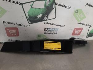 Gebruikte Sierstrip BMW 1 serie (F20) 116d 1.5 12V TwinPower Prijs € 30,00 Margeregeling aangeboden door Autodemontagebedrijf R. Poeste B.V.