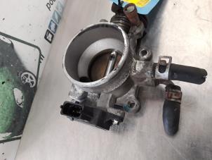 Gebruikte Gasklephuis Hyundai Matrix 1.6 16V Prijs € 50,00 Margeregeling aangeboden door Autodemontagebedrijf R. Poeste B.V.