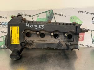 Gebruikte Kleppendeksel Smart Forfour (454) 1.3 16V Prijs € 30,00 Margeregeling aangeboden door Autodemontagebedrijf R. Poeste B.V.