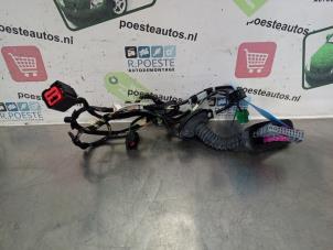 Gebruikte Kabelboom Opel Astra K 1.6 SIDI Eco Turbo 16V Prijs € 75,00 Margeregeling aangeboden door Autodemontagebedrijf R. Poeste B.V.