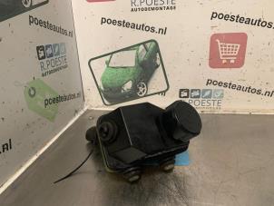 Gebruikte Servo Oliereservoir Volvo V50 (MW) 1.6 D 16V Prijs € 20,00 Margeregeling aangeboden door Autodemontagebedrijf R. Poeste B.V.