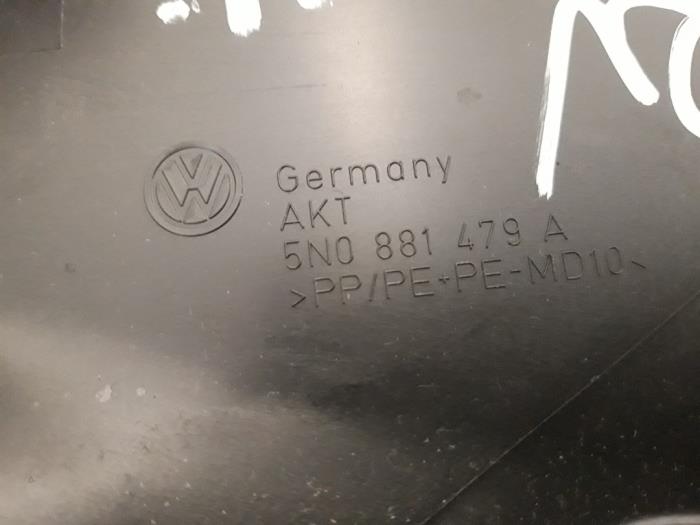 Stoel Bekleding rechts van een Volkswagen Tiguan (5N1/2) 1.4 TSI 16V 2015