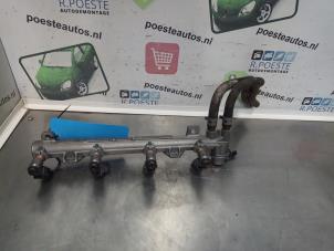 Gebruikte Injector brug Volkswagen Golf IV (1J1) 1.4 16V Prijs € 30,00 Margeregeling aangeboden door Autodemontagebedrijf R. Poeste B.V.