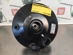 Gebruikte Rembol Smart Forfour (453) 1.0 12V Prijs € 50,00 Margeregeling aangeboden door Autodemontagebedrijf R. Poeste B.V.