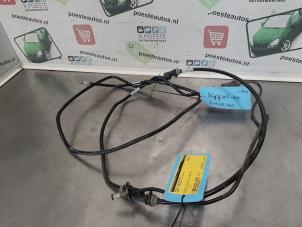 Gebruikte Koppelingsleiding Smart Forfour (453) 1.0 12V Prijs € 20,00 Margeregeling aangeboden door Autodemontagebedrijf R. Poeste B.V.