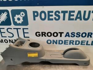 Gebruikte Middenconsoles Suzuki Alto 1.0 12V Prijs € 30,00 Margeregeling aangeboden door Autodemontagebedrijf R. Poeste B.V.