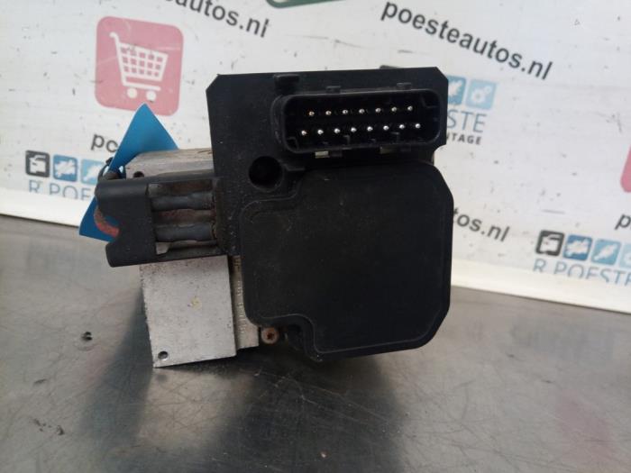 Gebruikte ABS Pomp Audi A6 (C5) 2.8 V6 30V Prijs € 92,00 Margeregeling aangeboden door Autodemontagebedrijf R. Poeste B.V.