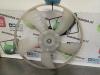Radiateurfan van een Toyota Yaris II (P9), 2005 / 2014 1.33 16V Dual VVT-I, Hatchback, Benzine, 1.329cc, 74kW (101pk), FWD, 1NRFE, 2008-11 / 2011-12, NSP90 2011