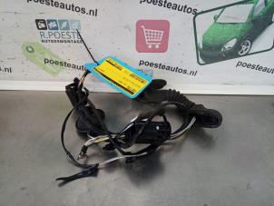 Gebruikte Bedrading Compleet Elektrisch Ford Focus C-Max 1.8 16V Prijs € 30,00 Margeregeling aangeboden door Autodemontagebedrijf R. Poeste B.V.