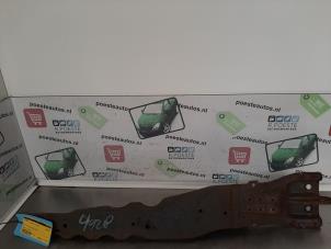 Gebruikte Subframe Mitsubishi Lancer Wagon (CS/CT) 1.6 16V Prijs € 50,00 Margeregeling aangeboden door Autodemontagebedrijf R. Poeste B.V.