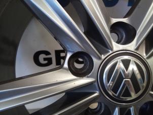 Gebruikte Velg Volkswagen Golf VII (AUA) 1.5 TSI Evo BMT 16V Prijs € 185,00 Margeregeling aangeboden door Autodemontagebedrijf R. Poeste B.V.