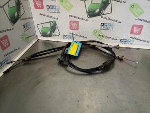 Gebruikte Handrem Kabel Alfa Romeo MiTo (955) 1.4 Turbo 16V Prijs € 32,00 Margeregeling aangeboden door Autodemontagebedrijf R. Poeste B.V.