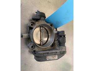 Gebruikte Gasklephuis Mercedes CLK (C208) 3.2 320 V6 18V Prijs € 50,00 Margeregeling aangeboden door Autodemontagebedrijf R. Poeste B.V.