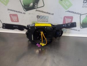 Gebruikte Combischakelaar Stuurkolom Opel Vectra C GTS 1.8 16V Prijs € 75,00 Margeregeling aangeboden door Autodemontagebedrijf R. Poeste B.V.