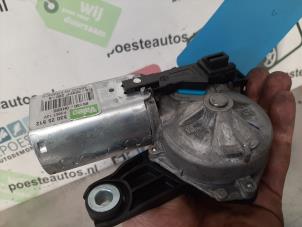 Gebruikte Ruitenwissermotor achter Citroen C1 1.0 12V Prijs € 20,00 Margeregeling aangeboden door Autodemontagebedrijf R. Poeste B.V.