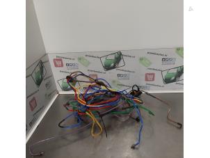 Gebruikte Leiding (diversen) Porsche Cayenne (9PA) 4.5 S V8 32V Prijs € 125,00 Margeregeling aangeboden door Autodemontagebedrijf R. Poeste B.V.