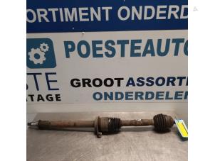 Gebruikte Cardanas rechts-voor (VWA) Mercedes Vaneo (W414) 1.9 Prijs € 20,00 Margeregeling aangeboden door Autodemontagebedrijf R. Poeste B.V.